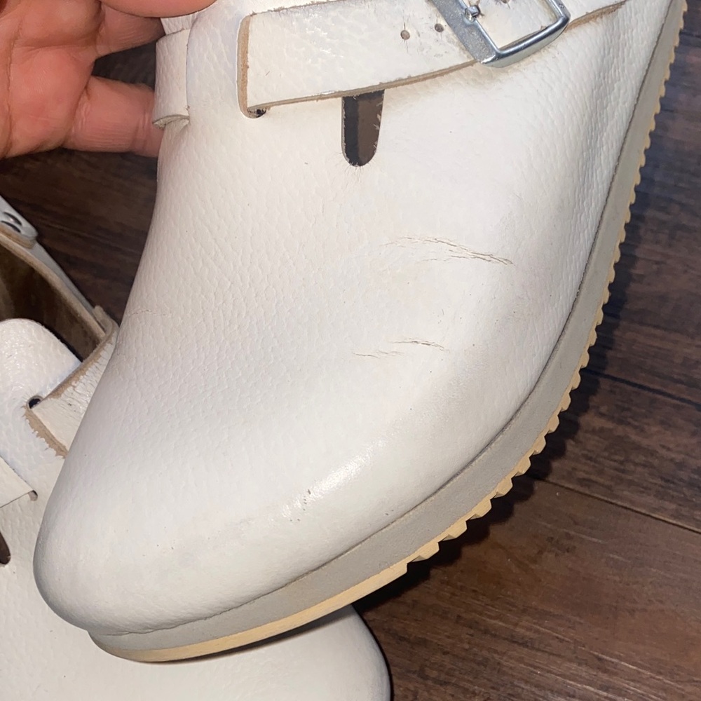 Birkenstock Cream Mules & Clogs - Picture 4 of 16